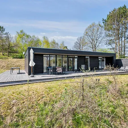 Feriehus Beautiful On Mols With Sea View *