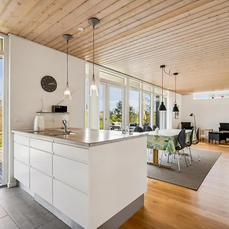 Beautiful On Mols With Sea View *