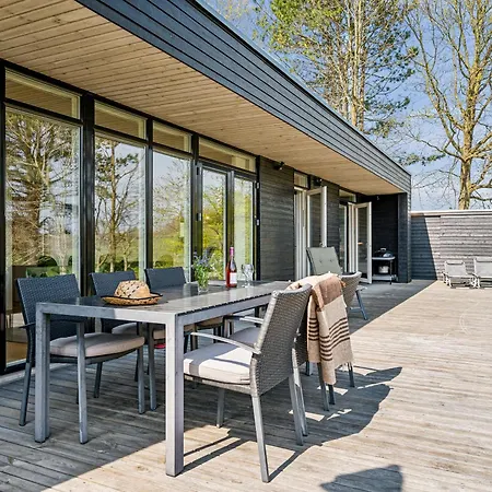 Beautiful On Mols With Sea View Feriehus Knebel